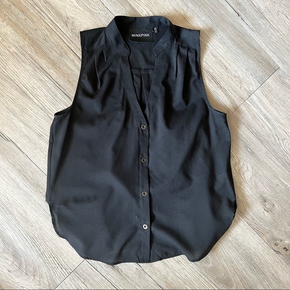 Minkpink Extreme High Low Sleeveless Button Blouse - Picture 3 of 8